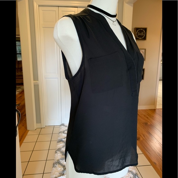 🌟H&M black blouse🌟 - Picture 3 of 6